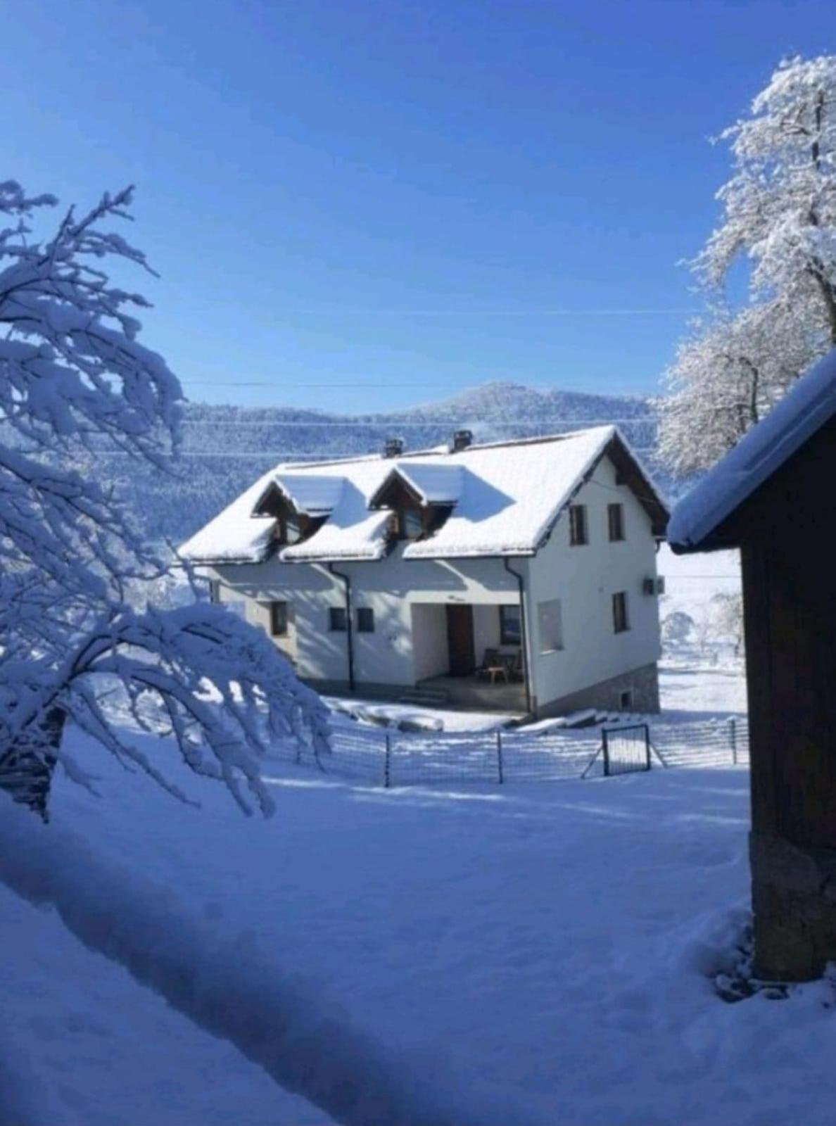 Holiday House Marija Villa Otočac Exteriör bild