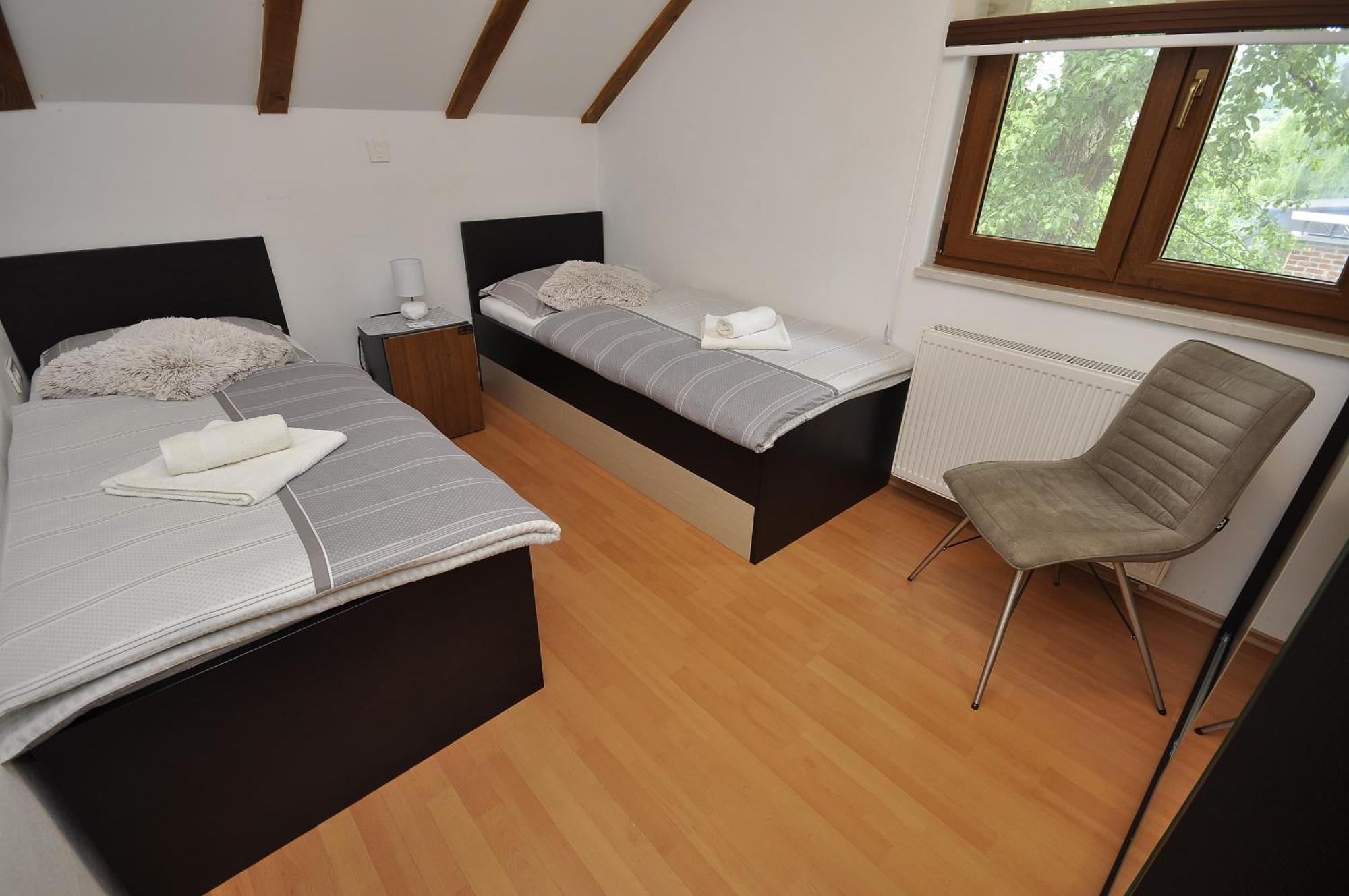 Holiday House Marija Villa Otočac Exteriör bild