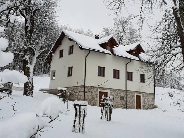 Holiday House Marija Villa Otočac Exteriör bild